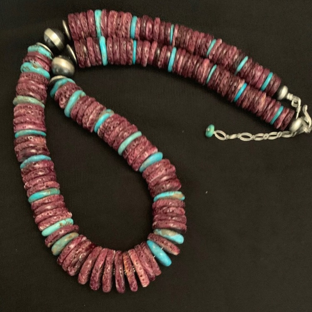 Sterling Silver  Purple Spiny Oyster Bead Necklace - Picture 3 of 8